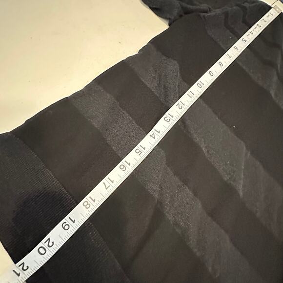 Theory linen blend‎ semi sheer striped top woman’s S GUC neutral capsule - Picture 2 of 11